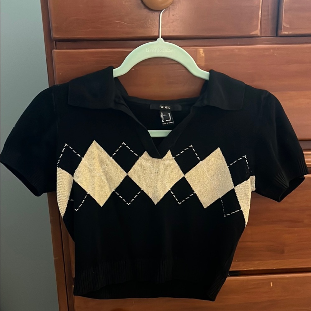 Forever 21 Black and White Graphic Polo Crop Top